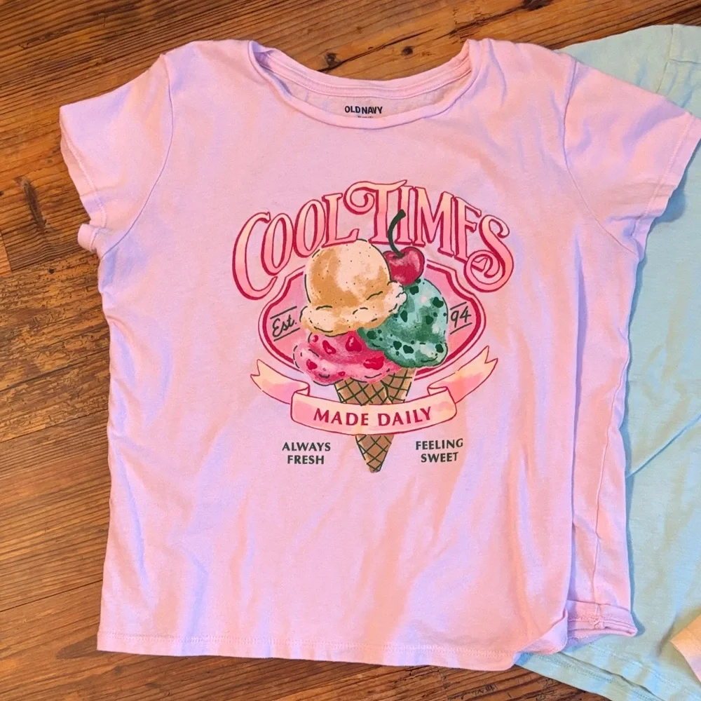 2 Old Navy Kids Short Sleeve Tees - Pink, 1 Seafoam Green Crewcuts Factory